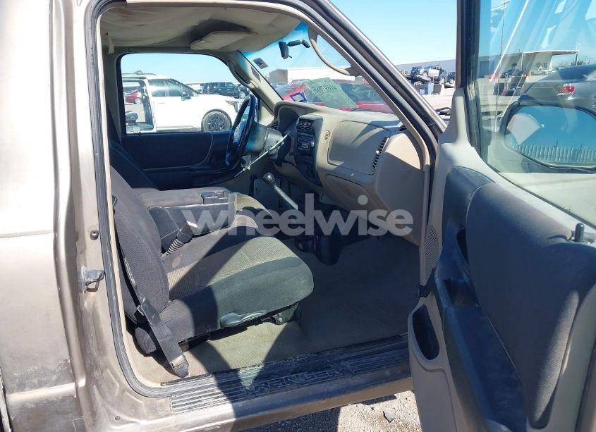 Photo 5 of 2003 Ford Ranger XL/XLT (VIN 1FTYR10D43PB74179)