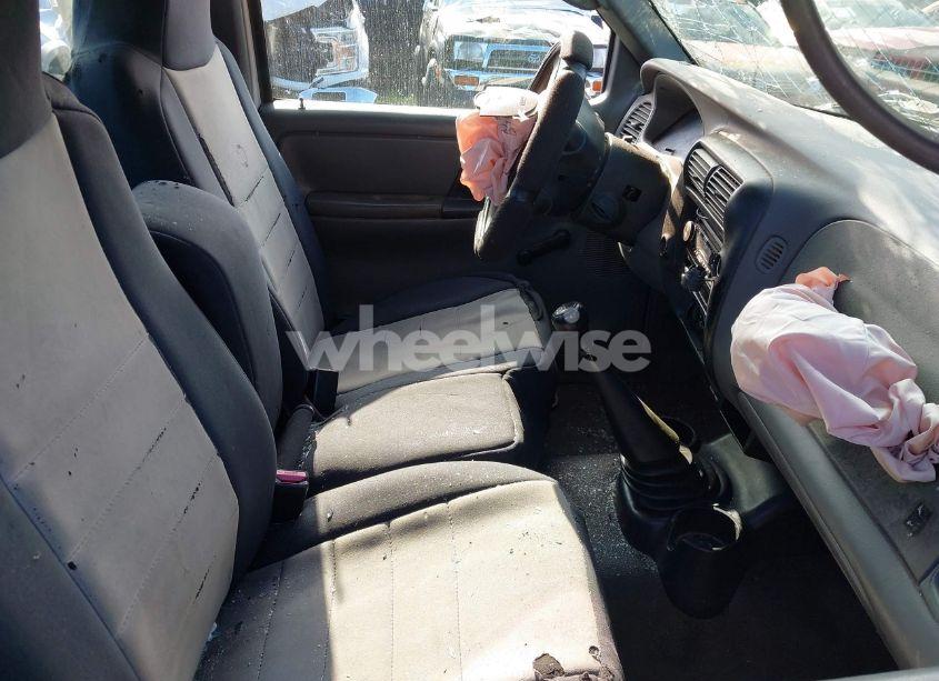 Photo 5 of 2004 Ford Ranger XL/XLT (VIN 1FTYR10D44PB58968)