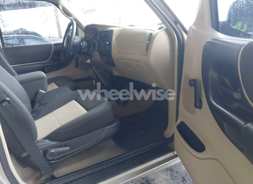 Photo 5 of 2005 Ford Ranger XL/XLS/XLT (VIN 1FTYR10D45PA77258)