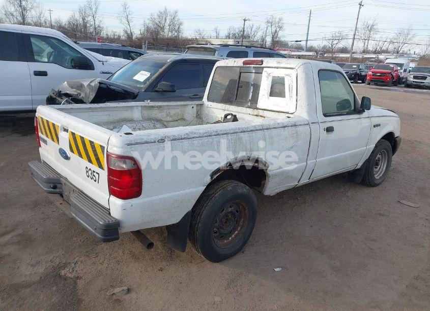 Photo 4 of 2001 Ford Ranger XL/XLT (VIN 1FTYR10D61TA82768)
