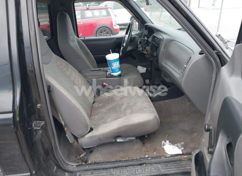 Photo 5 of 2002 Ford Ranger XL/XLT (VIN 1FTYR10D62PA27604)