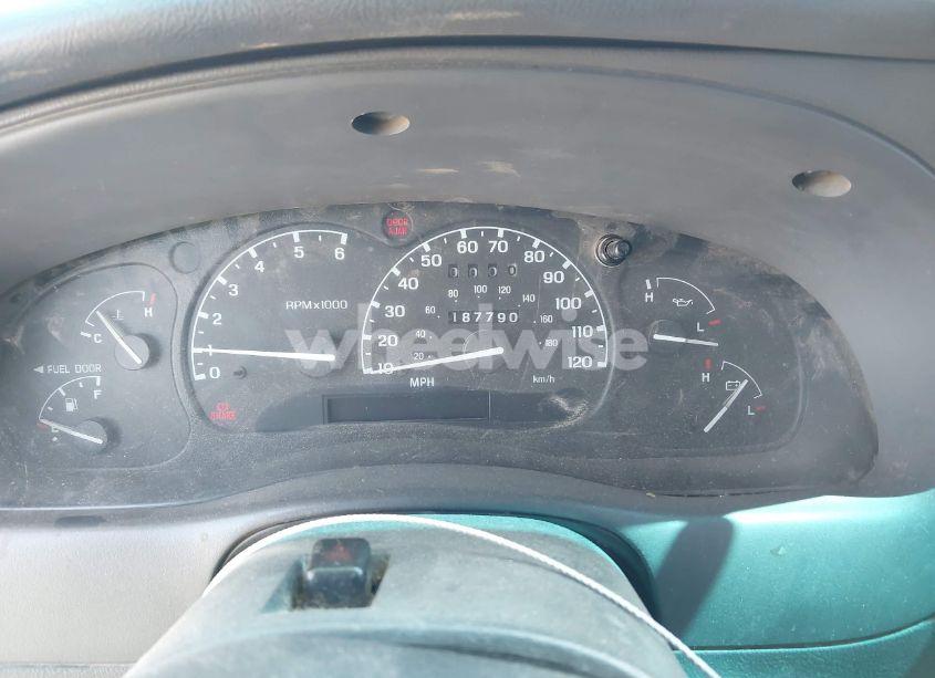 Photo 7 of 2002 Ford Ranger XL/XLT (VIN 1FTYR10D72PB47993)