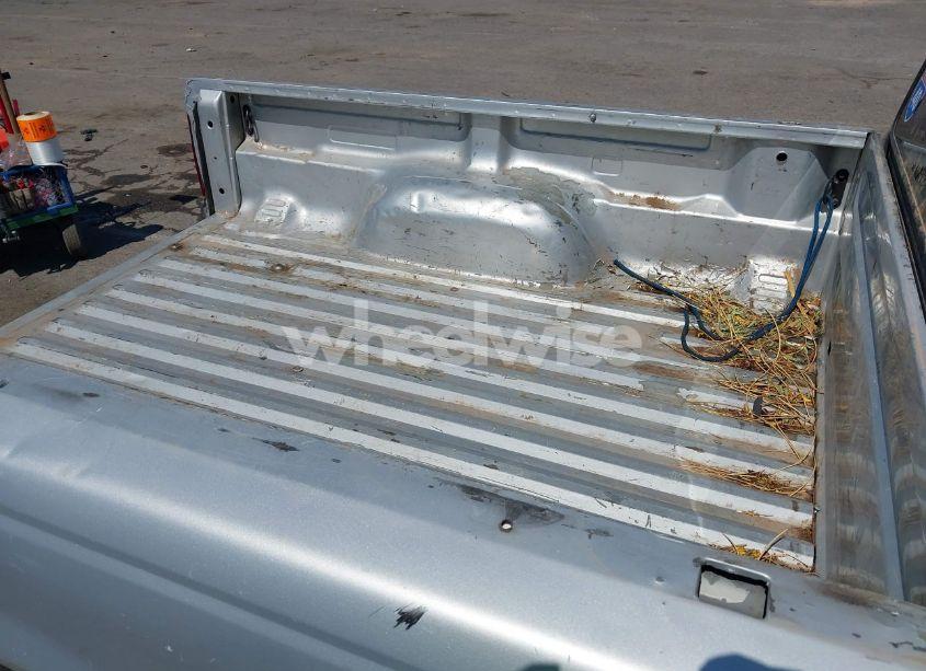 Photo 8 of 2002 Ford Ranger XL/XLT (VIN 1FTYR10D72PB47993)