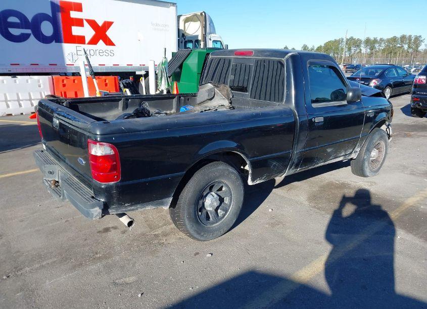 Photo 4 of 2005 Ford Ranger XL/XLS/XLT (VIN 1FTYR10D75PA17815)