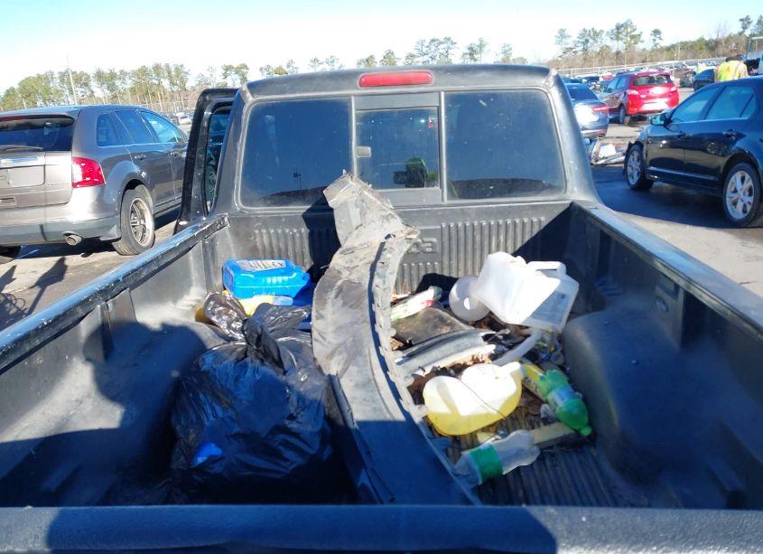 Photo 8 of 2005 Ford Ranger XL/XLS/XLT (VIN 1FTYR10D75PA17815)