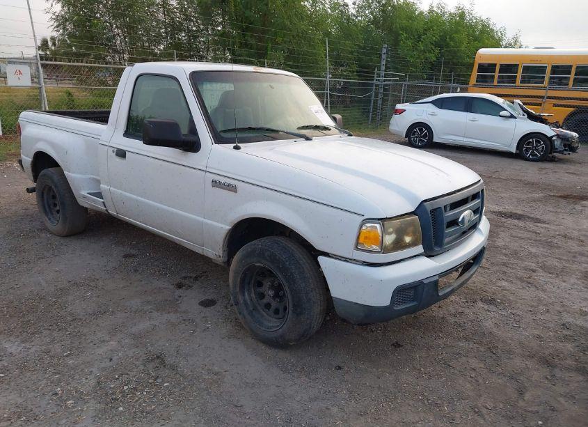 2007 Ford Ranger STX/XL/XLT (VIN 1FTYR10D77PA97250) main photo