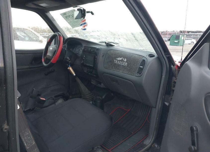 Photo 5 of 2001 Ford Ranger XL/XLT (VIN 1FTYR10D81PB64736)