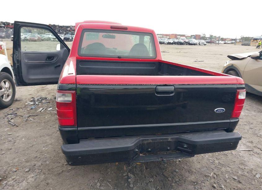 Photo 6 of 2001 Ford Ranger XL/XLT (VIN 1FTYR10D81PB64736)