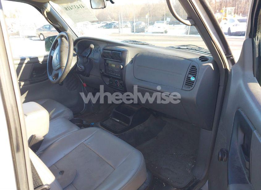 Photo 5 of 2005 Ford Ranger XL/XLS/XLT (VIN 1FTYR10D85PA47230)