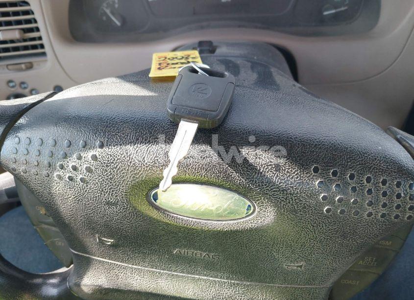 Photo 11 of 2002 Ford Ranger XL/XLT (VIN 1FTYR10D92PB05471)