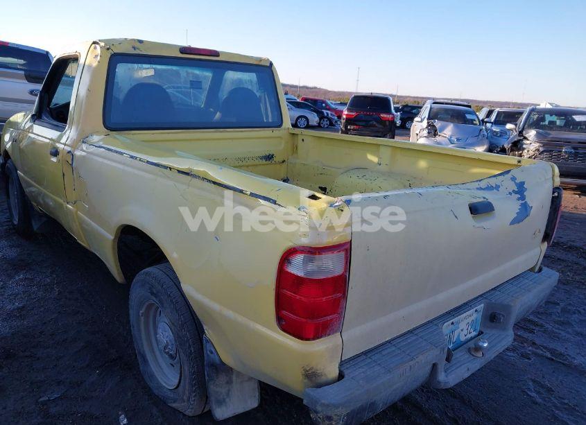 Photo 3 of 2002 Ford Ranger XL/XLT (VIN 1FTYR10DX2PB02529)