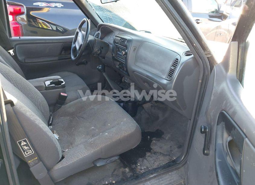 Photo 5 of 2002 Ford Ranger XL/XLT (VIN 1FTYR10DX2PB02529)