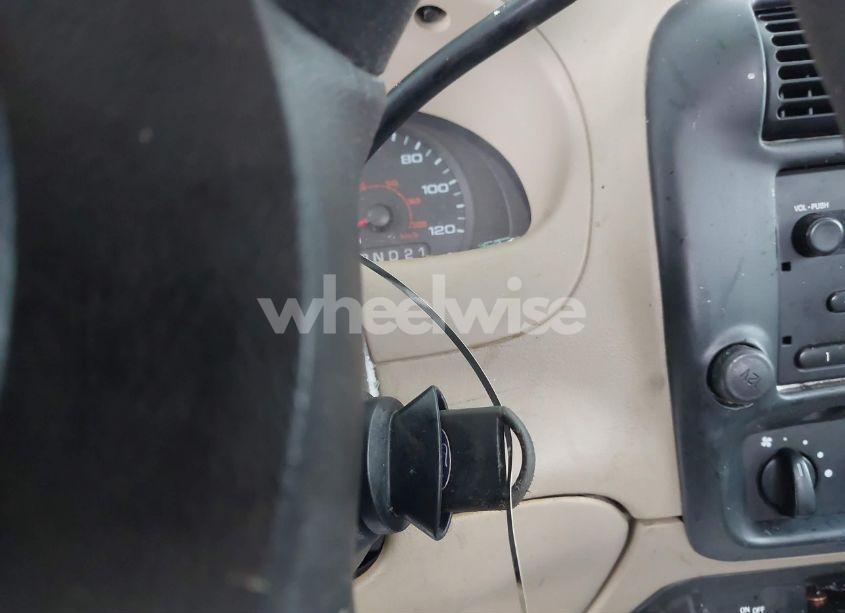 Photo 11 of 2004 Ford Ranger UNIQUE FLEET (VIN 1FTYR10E54PA75574)