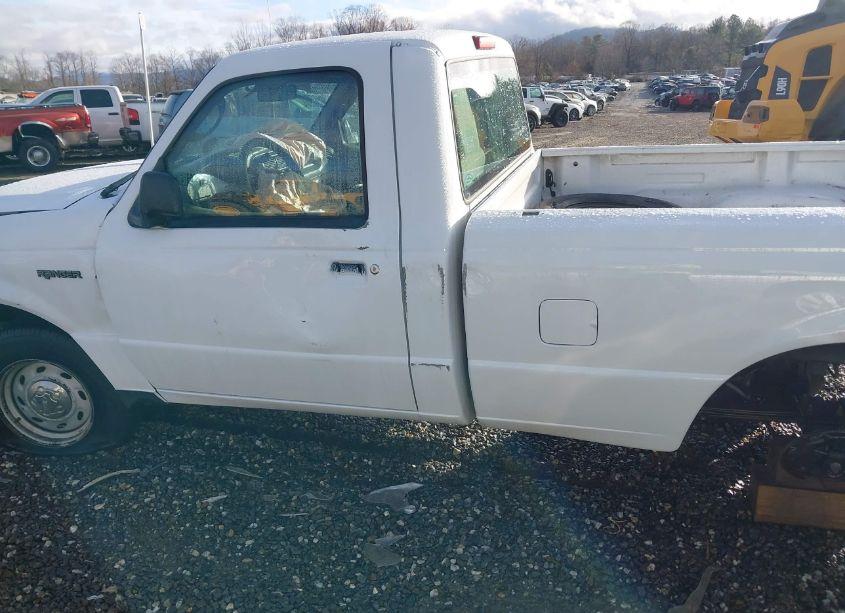 Photo 13 of 2004 Ford Ranger UNIQUE FLEET (VIN 1FTYR10EX4PA86599)