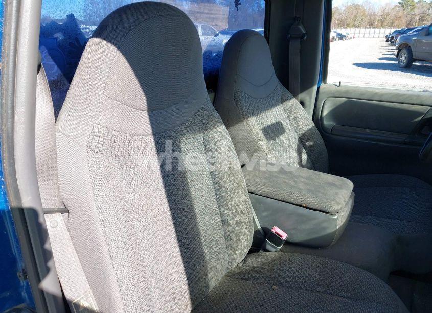 Photo 8 of 2001 Ford Ranger EDGE/XL/XLT (VIN 1FTYR10U11PA73890)