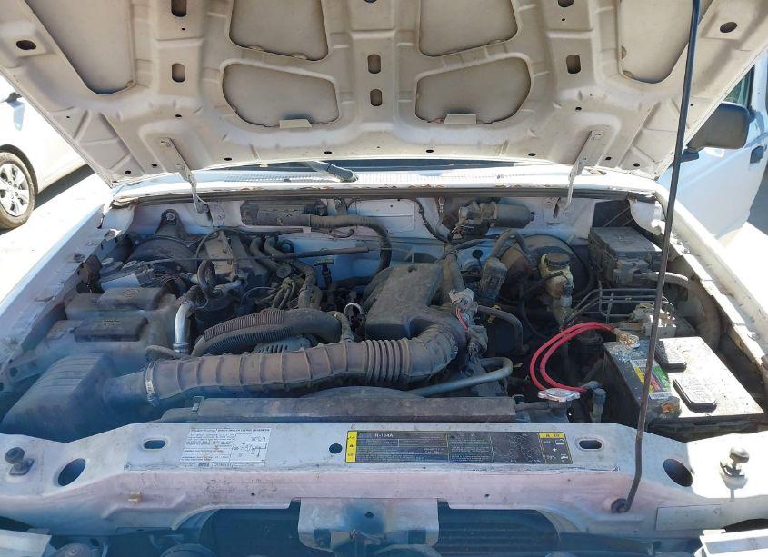 Photo 10 of 2004 Ford Ranger EDGE/XL/XLT (VIN 1FTYR10U14PB23546)