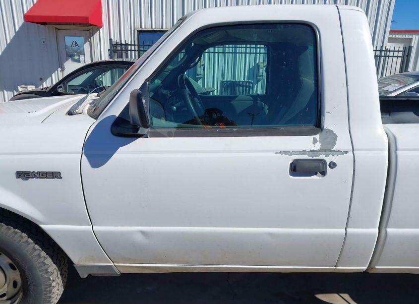 Photo 14 of 2004 Ford Ranger EDGE/XL/XLT (VIN 1FTYR10U14PB23546)