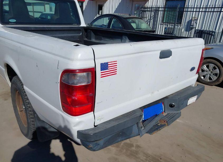 Photo 15 of 2004 Ford Ranger EDGE/XL/XLT (VIN 1FTYR10U14PB23546)