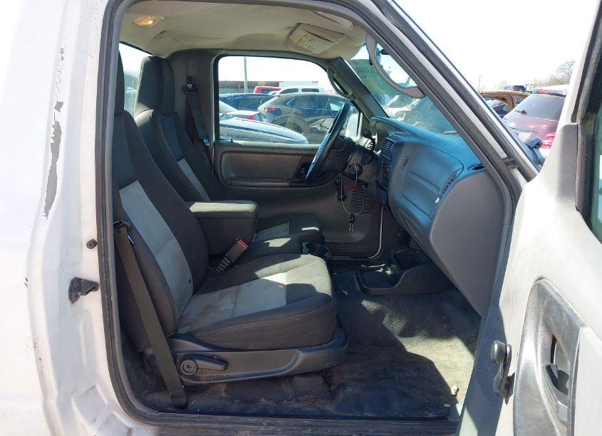 Photo 5 of 2004 Ford Ranger EDGE/XL/XLT (VIN 1FTYR10U14PB23546)