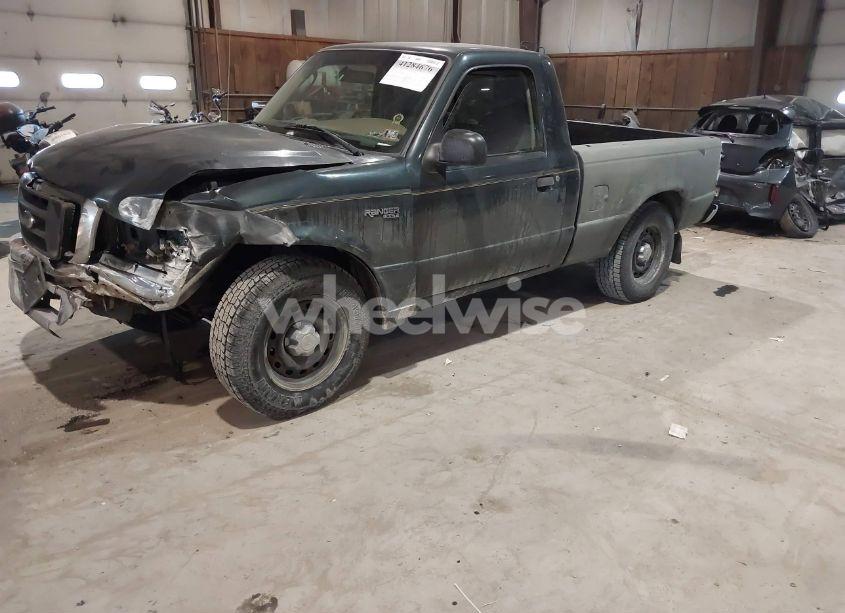 Photo 2 of 2004 Ford Ranger EDGE/XL/XLT (VIN 1FTYR10U14PB51802)