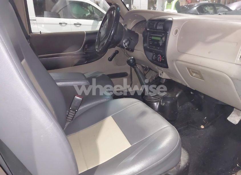 Photo 5 of 2004 Ford Ranger EDGE/XL/XLT (VIN 1FTYR10U14PB51802)