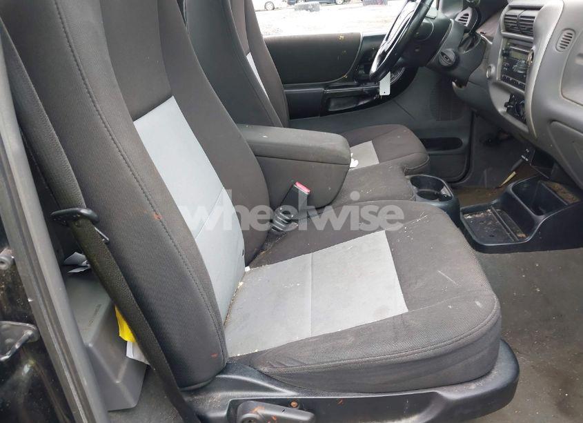 Photo 5 of 2004 Ford Ranger EDGE/XL/XLT (VIN 1FTYR10U14PB52027)