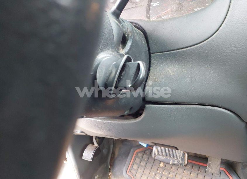 Photo 11 of 2004 Ford Ranger EDGE/XL/XLT (VIN 1FTYR10U14TA16522)