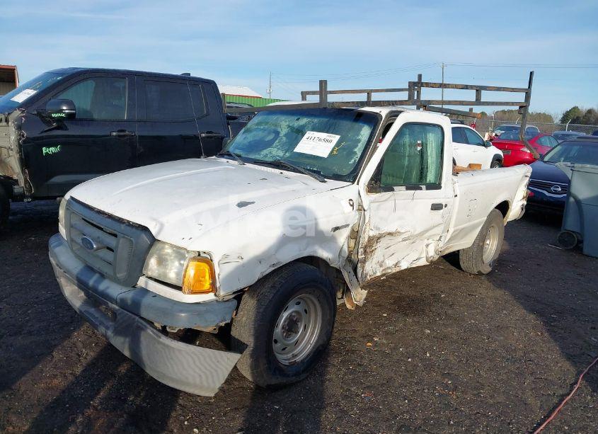 Photo 2 of 2005 Ford Ranger (VIN 1FTYR10U15PB02004)