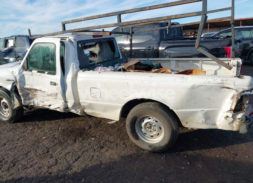 Photo 6 of 2005 Ford Ranger (VIN 1FTYR10U15PB02004)