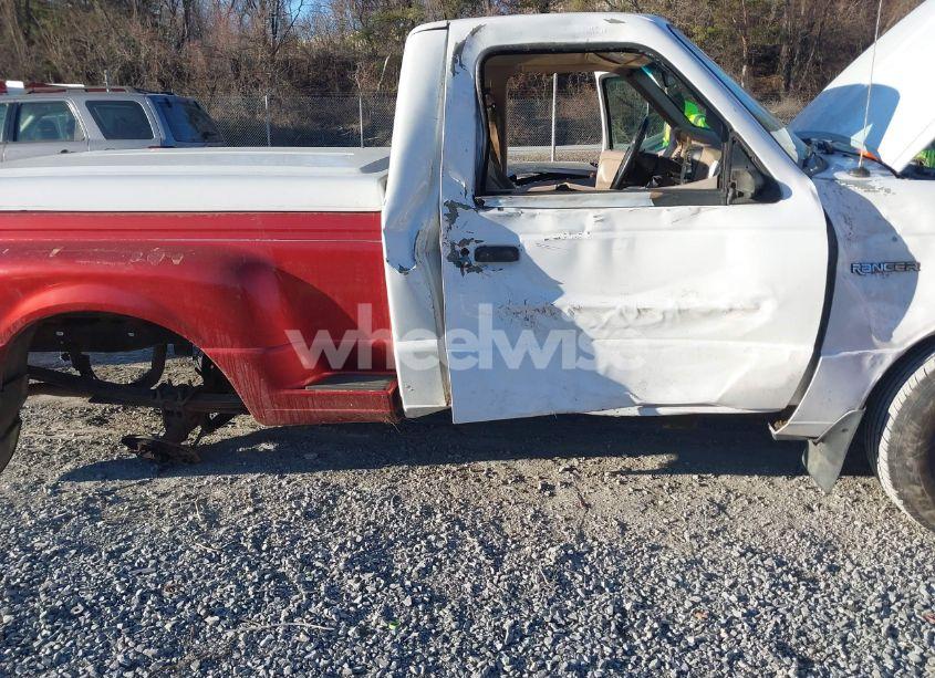 Photo 6 of 2002 Ford Ranger EDGE/XL/XLT (VIN 1FTYR10U22PB66113)