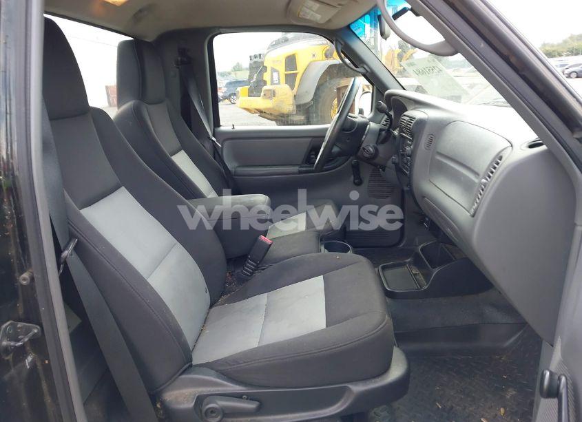 Photo 5 of 2004 Ford Ranger EDGE/XL/XLT (VIN 1FTYR10U34PA78853)