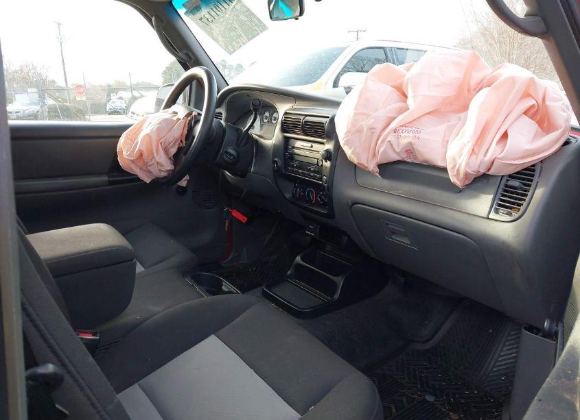 Photo 5 of 2004 Ford Ranger EDGE/XL/XLT (VIN 1FTYR10U34PA87648)