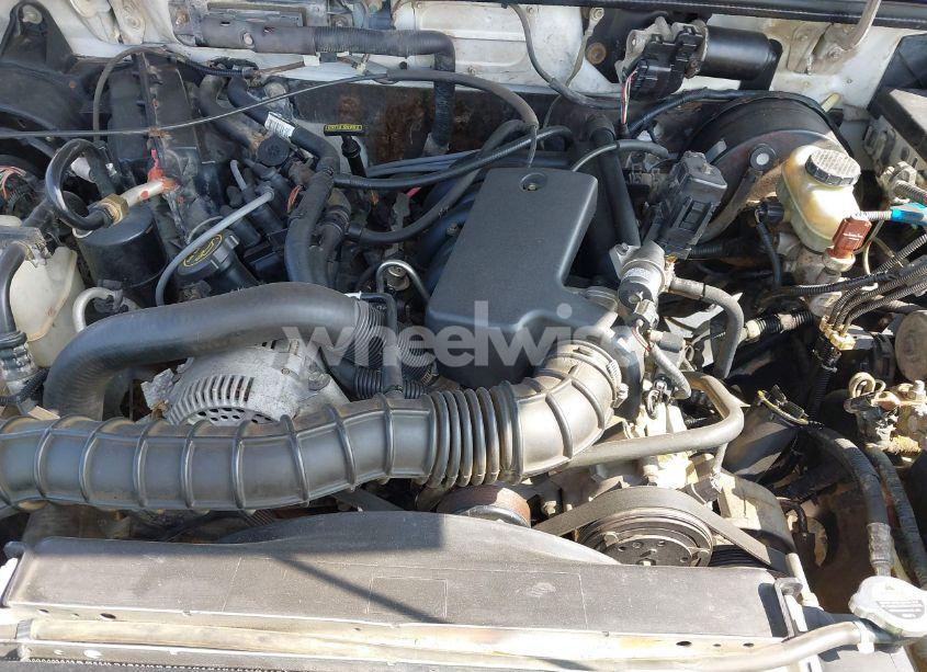 Photo 10 of 2002 Ford Ranger EDGE/XL/XLT (VIN 1FTYR10U42PA72394)