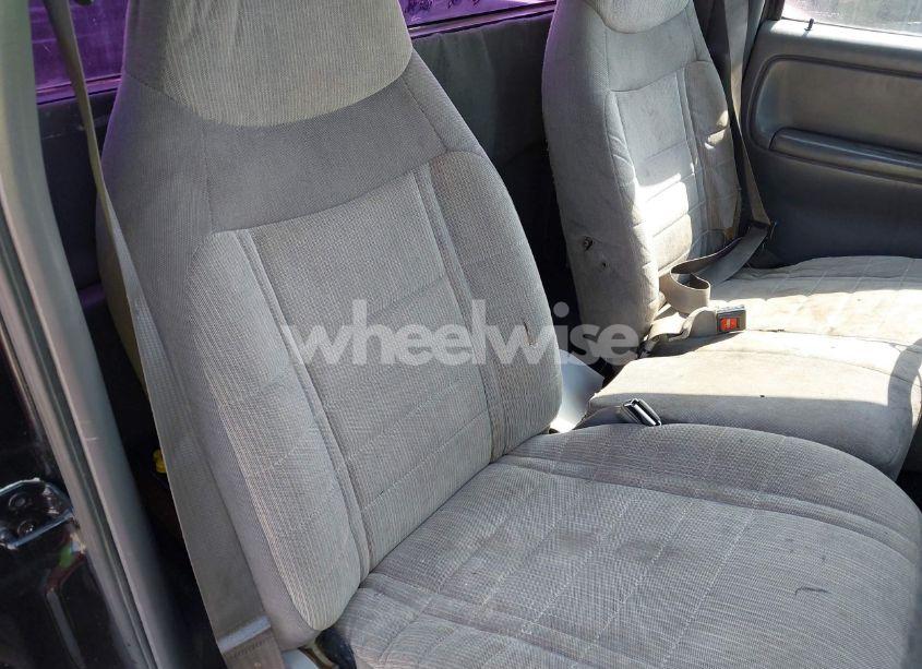 Photo 8 of 2002 Ford Ranger EDGE/XL/XLT (VIN 1FTYR10U42PA72394)