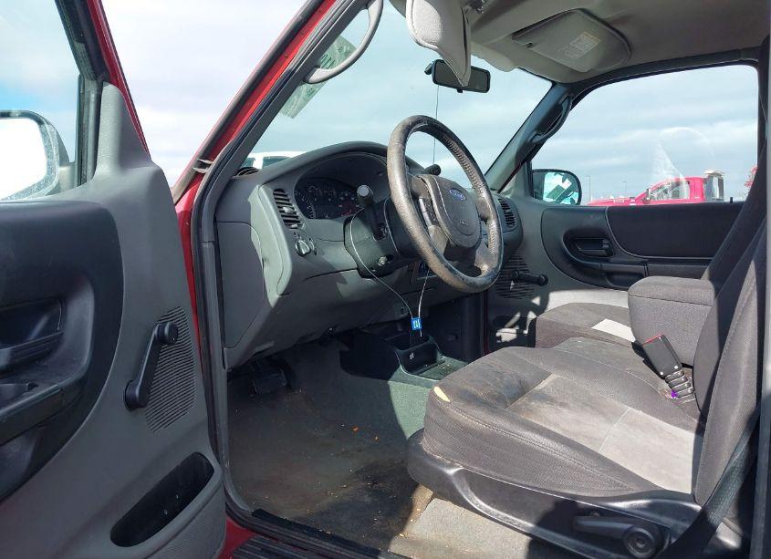Photo 8 of 2005 Ford Ranger EDGE/STX/XL/XLS/XLT (VIN 1FTYR10U45PA91970)