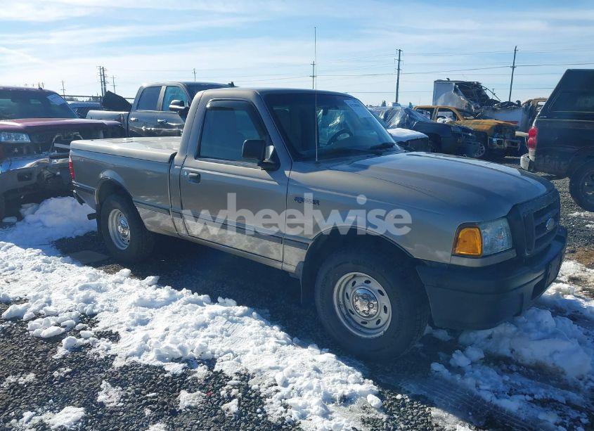 2004 Ford Ranger EDGE/XL/XLT (VIN 1FTYR10U64PA54692) main photo