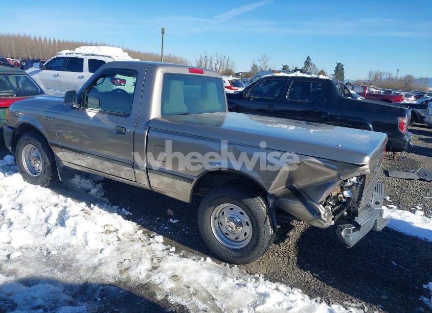 Photo 3 of 2004 Ford Ranger EDGE/XL/XLT (VIN 1FTYR10U64PA54692)