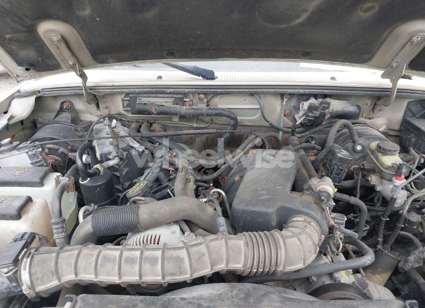 Photo 10 of 2002 Ford Ranger EDGE/XL/XLT (VIN 1FTYR10U72PA96947)