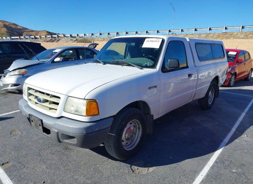 Photo 2 of 2002 Ford Ranger EDGE/XL/XLT (VIN 1FTYR10U92PA38757)