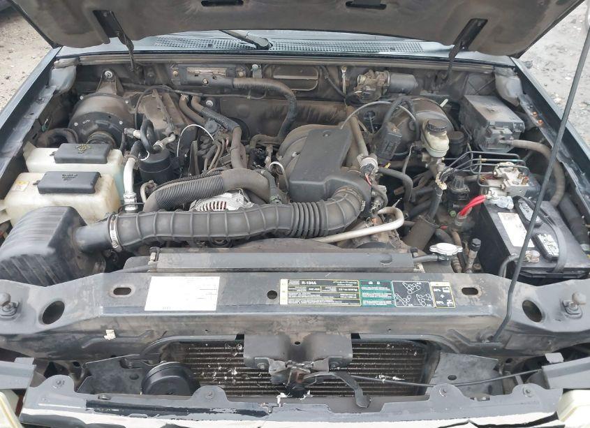 Photo 10 of 2004 Ford Ranger EDGE/XL/XLT (VIN 1FTYR10UX4PB63253)