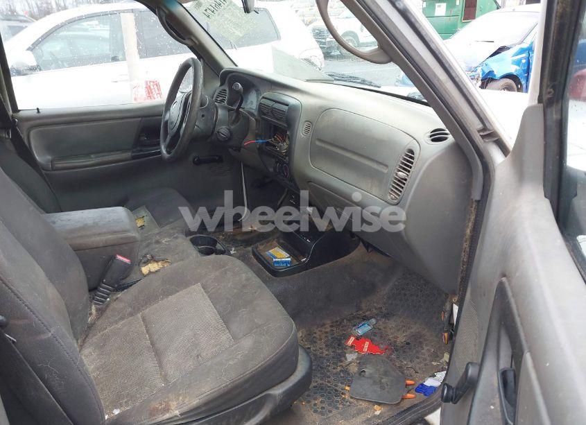 Photo 5 of 2004 Ford Ranger EDGE/XL/XLT (VIN 1FTYR10UX4TA06460)