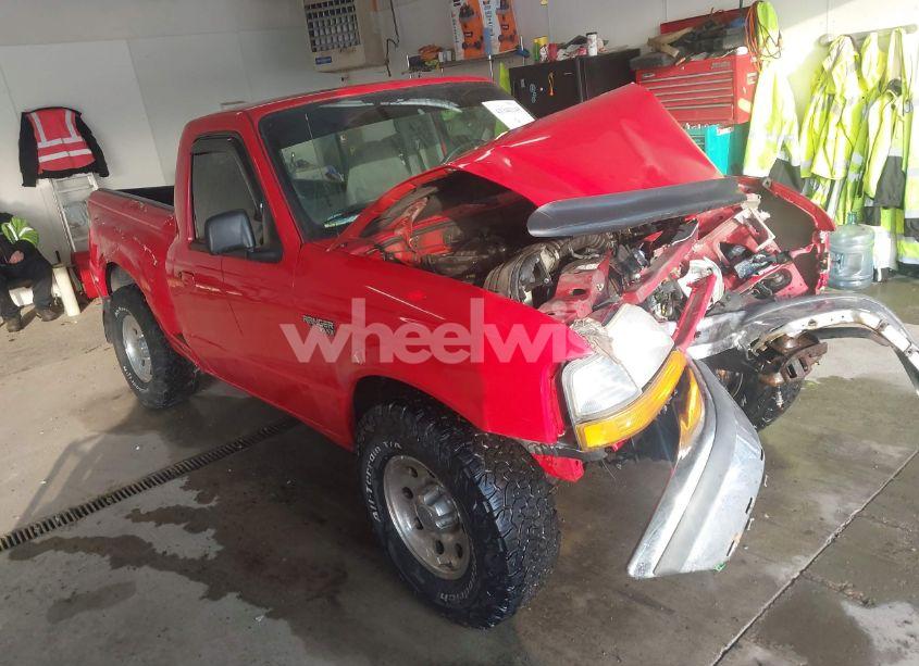 1998 Ford Ranger SPLASH/XL/XLT (VIN 1FTYR10UXWTA67083) main photo