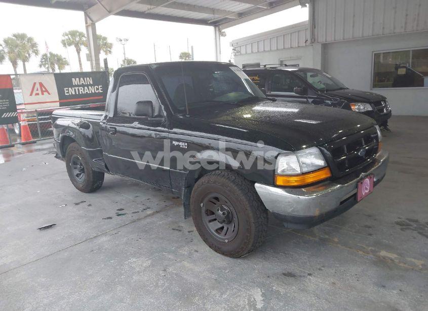 1999 Ford Ranger XL/XLT (VIN 1FTYR10V0XPA39375) main photo