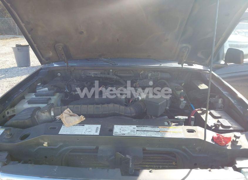 Photo 10 of 2000 Ford Ranger XL/XLT (VIN 1FTYR10V0YPA49325)