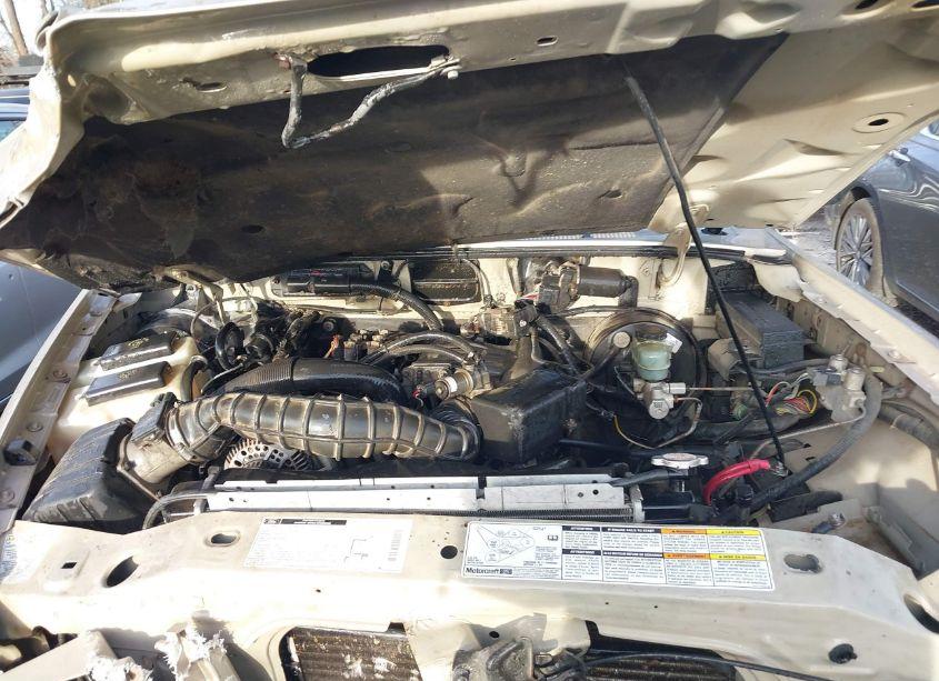 Photo 10 of 2000 Ford Ranger XL/XLT (VIN 1FTYR10V1YTA52628)