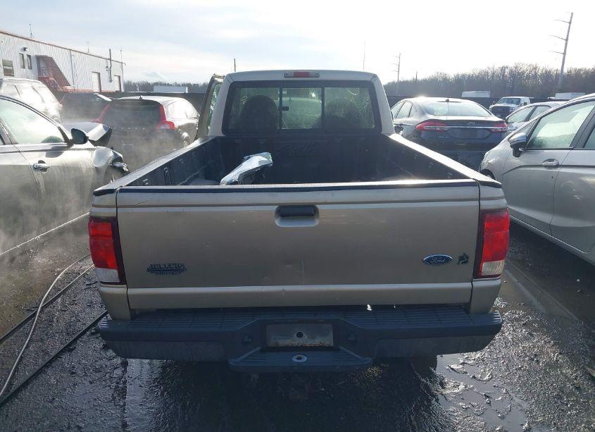 Photo 16 of 2000 Ford Ranger XL/XLT (VIN 1FTYR10V1YTA52628)