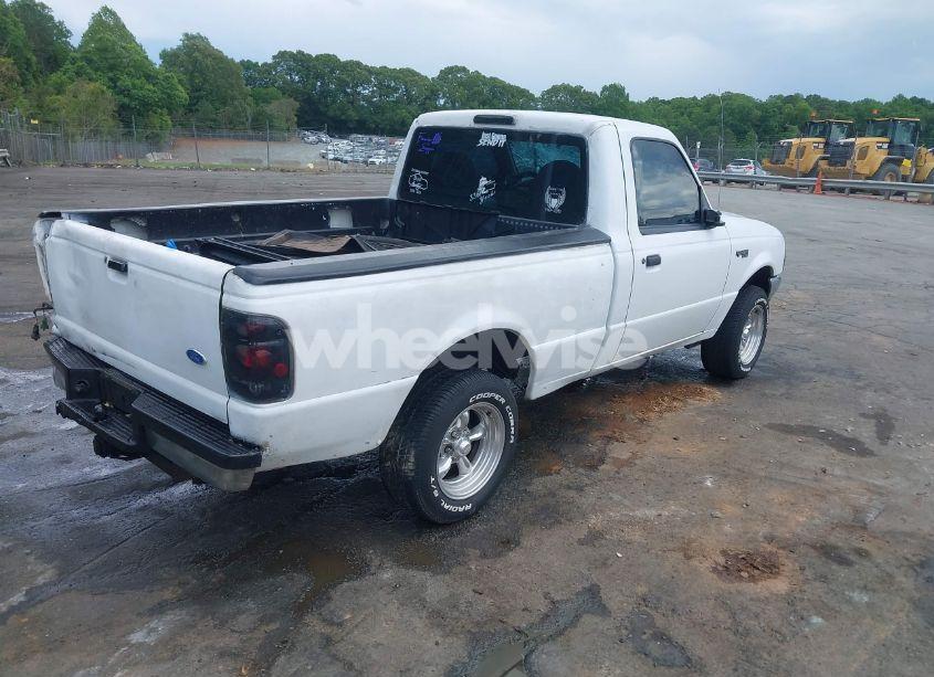 Photo 4 of 2000 Ford Ranger XL/XLT (VIN 1FTYR10V2YTA56333)