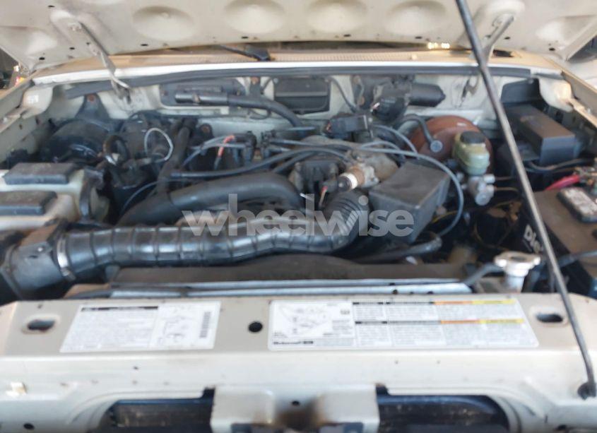 Photo 10 of 2000 Ford Ranger XL/XLT (VIN 1FTYR10V6YTA33489)