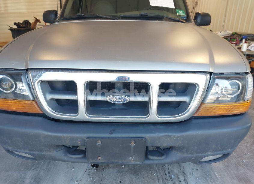 Photo 6 of 2000 Ford Ranger XL/XLT (VIN 1FTYR10V6YTA33489)