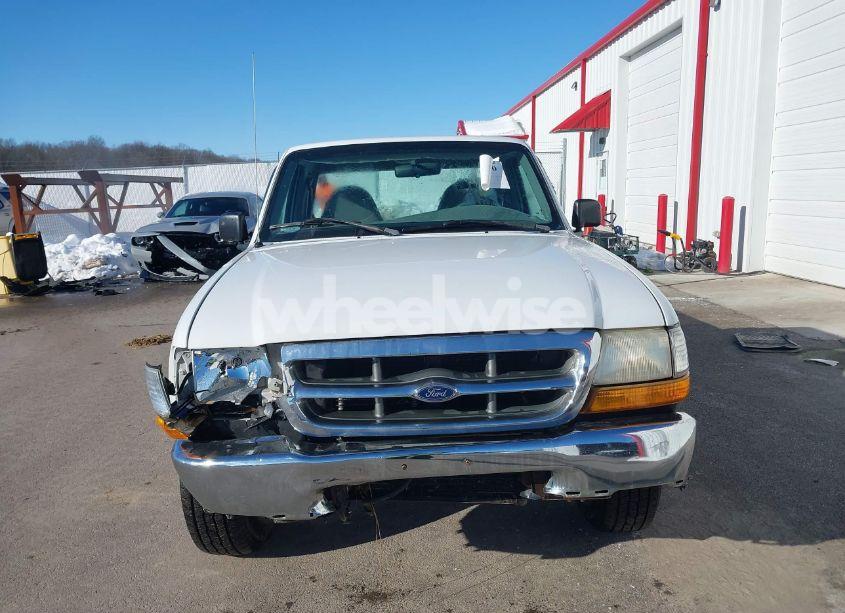 Photo 13 of 2000 Ford Ranger XL/XLT (VIN 1FTYR10V7YTA35140)